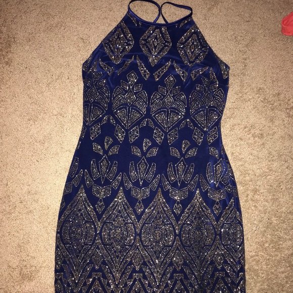 Sparkly DRESS - Picture 3 of 7